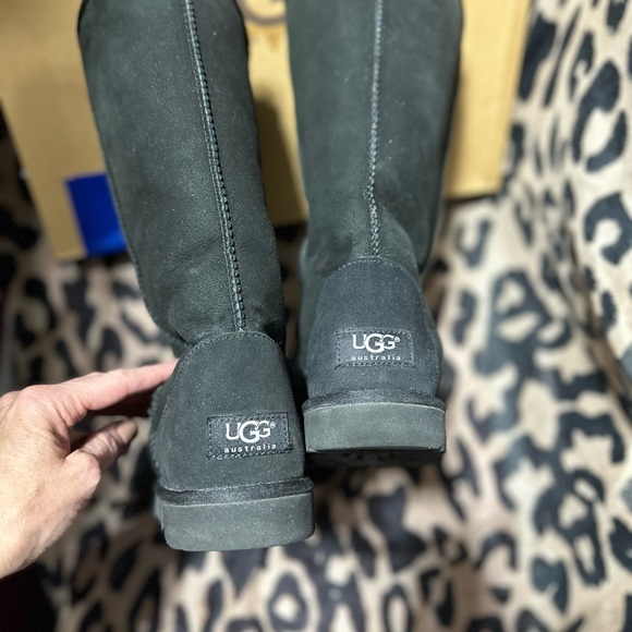 UGG Women's Tall Boot - Picture 6 of 6